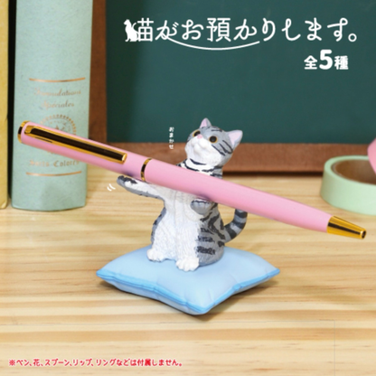 Pink pen with a cat-shaped holder blind box